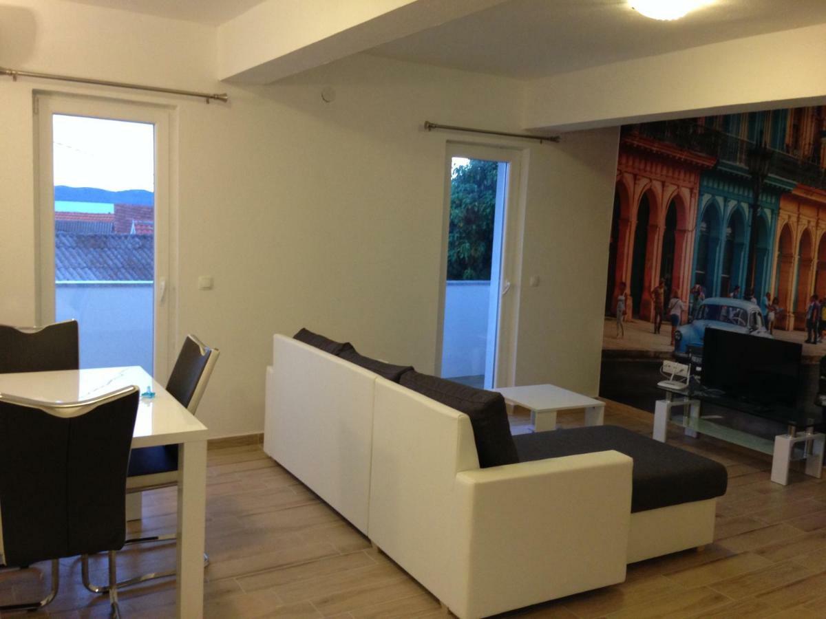Apartmani Filip Zadar Diklo Exteriör bild