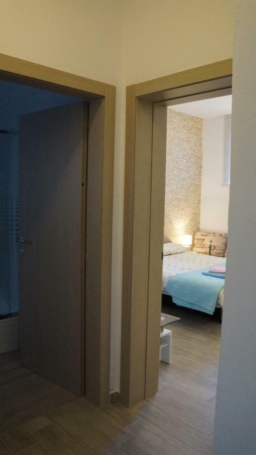 Apartmani Filip Zadar Diklo Exteriör bild