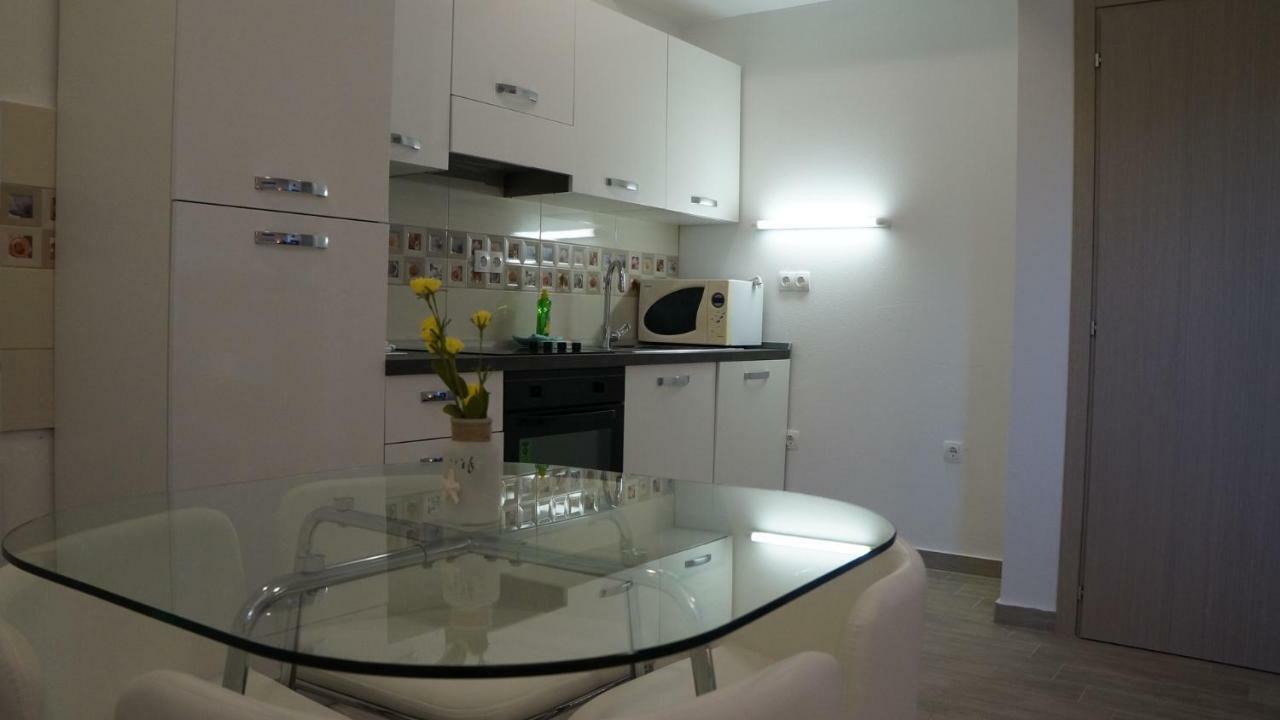 Apartmani Filip Zadar Diklo Exteriör bild